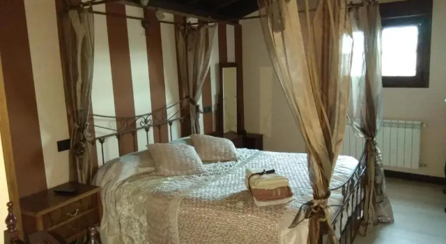 La Cerca de Doña Jimena, Đặt Nhà khách Ibeas de Juarros Burgos Province
