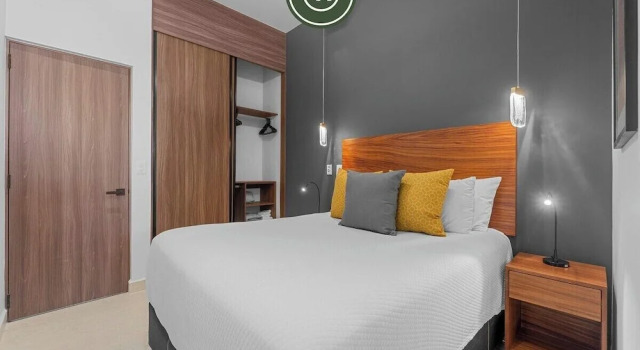 Номер Standard Brand New 1 BR Condo Right Next to the Malecon