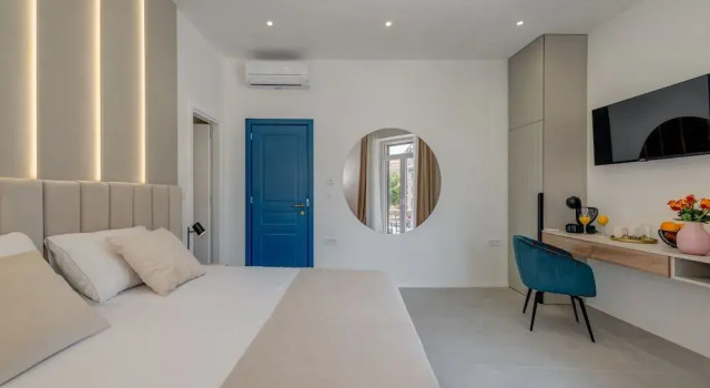 48 Rooms Split, Prenota Bed & breakfast Splitska 