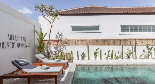 No Rush Villas