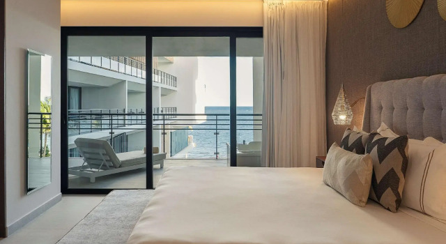 Resort Residence c 1 комнатой с балконом и с видом на океан The Fives Oceanfront