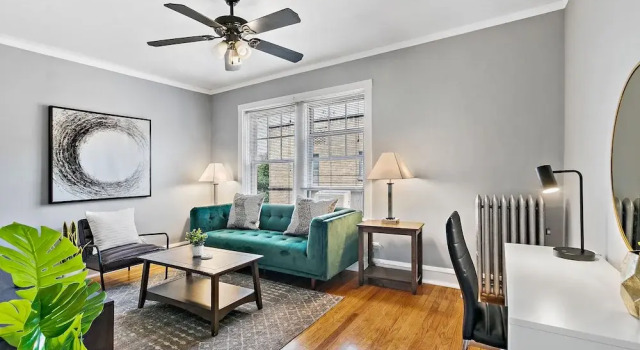 Апартаменты Classic 1BR Well-equipped Apt - Marshfield E3
