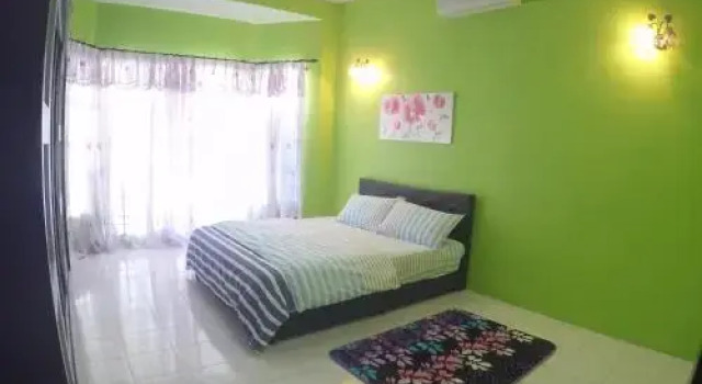 Umaira Meru Raya Homestay