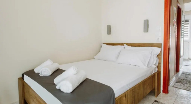 Your House, Book Hotel  