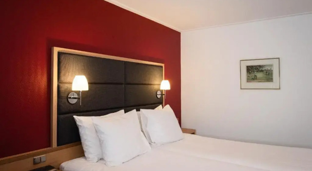 Hotel Restaurant Het Witte Huis, Book Hotel Olterterp Friesland