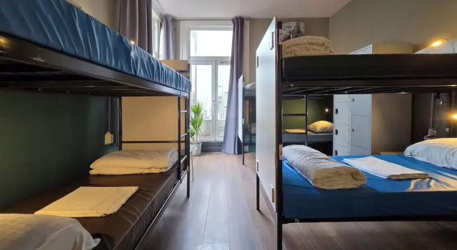 Кровать в общем номере (мужской номер) Hostel Cosmos Amsterdam
