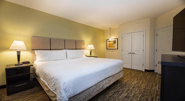 Двухместный люкс Candlewood Suites - Dumfries - Quantico by IHG