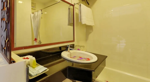 Семейный номер Standard Hai Yen Hotel
