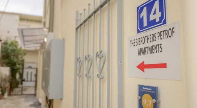 The 3 Brothers' Apts