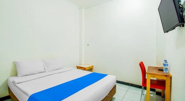 Номер Standard Ian JK Hotel Benda Tangerang