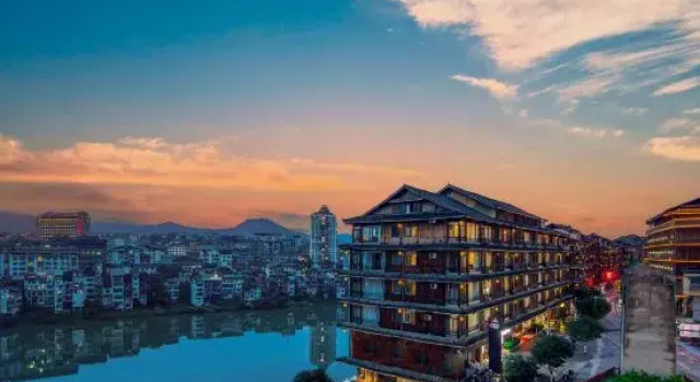 River View Hotel, Prenota Hotel Liuzhou Guangxi