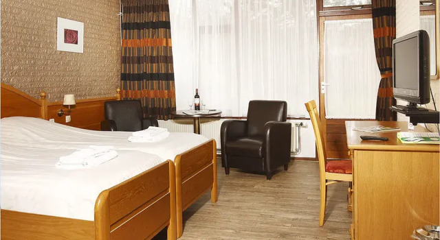 Hotel Cafe Restaurant Duinzicht, Prenota Hotel Schiermonnikoog Isole Frisone Occidentali