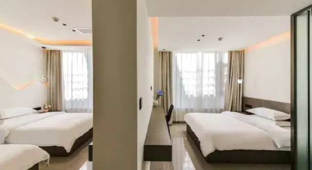 Люкс Deluxe Dali Hongze Inn (Fengyi Airport Store)