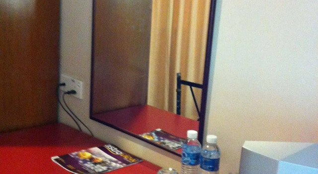Seri Borneo Hotel