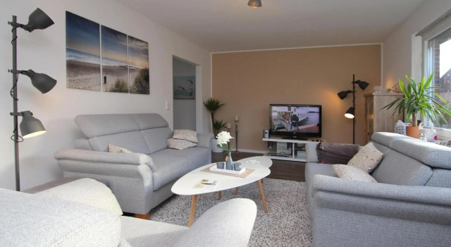 Charming Holiday Home in Nesse With Garden, Забронировать Отель Отели Дорнум с парковкой, Парковка