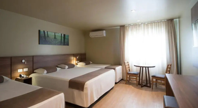 Четырёхместный номер Superior Hotel Laghetto Viale