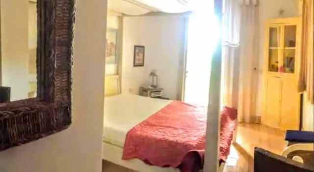 B&B Casa Margiò, Book Bed and Breakfast Hoteller i Monte Sant'Angelo med pool, Swimmingpool