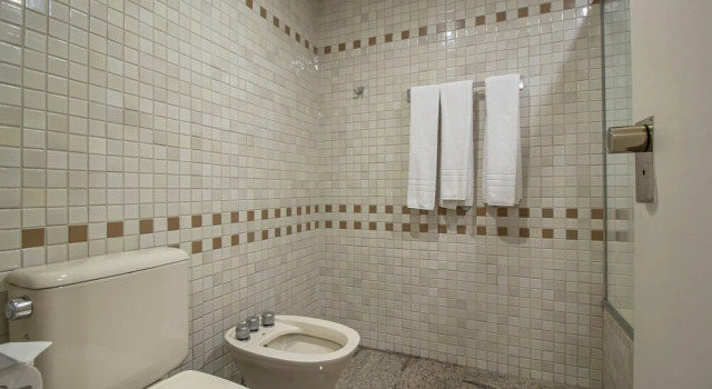 Трёхместный семейный номер Standard Hotel Victoria Villa Curitiba by Nacional Inn