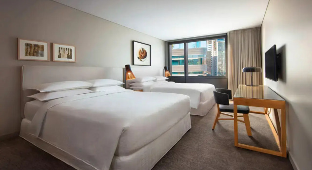 Четырёхместный номер Standard Four Points by Sheraton Sydney, Central Park