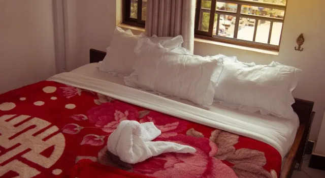 Kilimanjaro Palace Hotel, Varaa Hotelli Moshi Hai