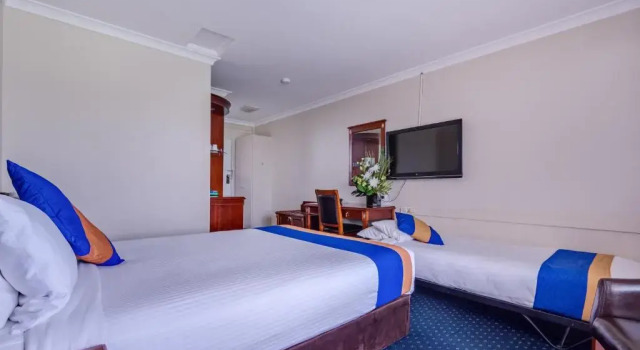 Двухместный номер Standard ibis Styles Albany