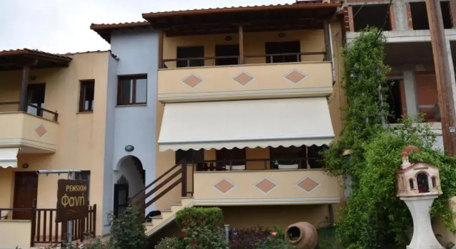 Pansion Fani, Prenota Hotel Hotel a Monte Atos con parcheggio, Parcheggio