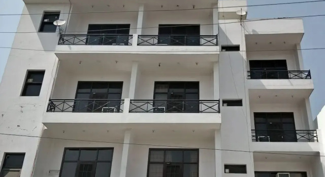 OYO 14105 Sai Vihar, Réserver Hôtel Hôtels à Rudrapur avec petit-déjeuner, Petit-déjeuner