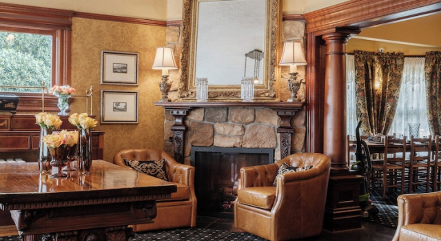 The Charles Napa, an Artfully Designed Inclusive Inn, Забронировать Отель «постель и завтрак» Отели Напа с парковкой, рядом с Торговый центр Napa, Парковка