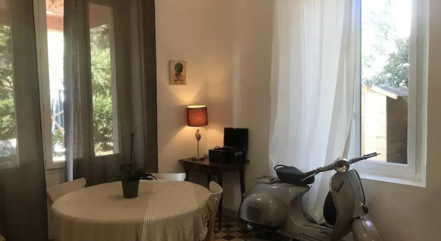 Appartement Comme à la maison, Rezerwuj Apartament Septèmes-les-Vallons Carros