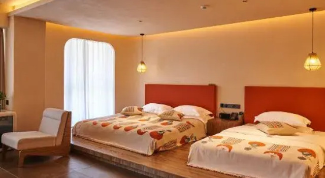 Люкс Deluxe Burqin Cijian Homestay