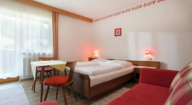 Pension Schipflinger Itter, Rezerwuj Hotel Hotele w Tyrol z parkingiem, Parking