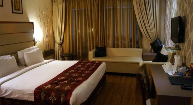 Karan Hotel, Rezerwuj Hotel Secunderabad 
