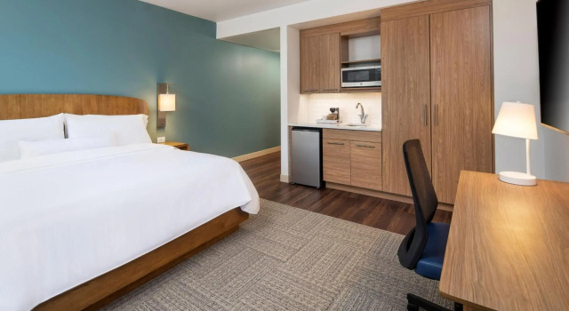 Element Minneapolis Downtown, Забронировать Отель Отели Миннеаполиса 3 звезды, рядом с Конференц-центр Миннеаполиса, 3*
