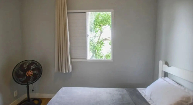 Коттедж Apto com Piscina Garagem e Ar Cond no Jardim Zara