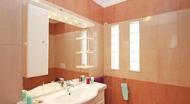 Коттедж Villa Saint Thomas - Moradia tranquila com piscina aquecível em Carvoeiro