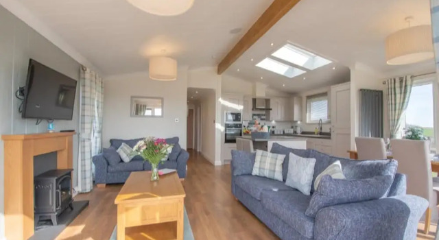 2 Bedroom Sleeps 4 Lodge-smart Tv-hot Tub-dogs Ok
