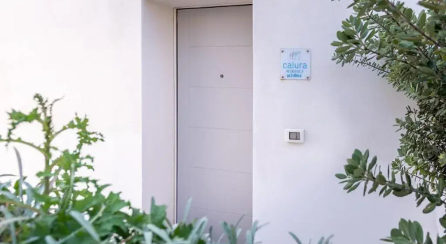 Апартаменты с видом на бассейн Calura Residence