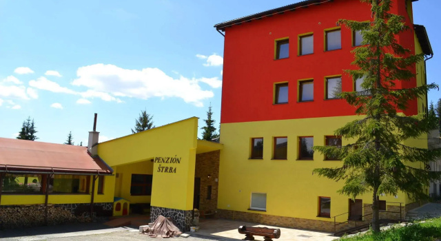 Penzión Štrba, Rezervovat Hotel Hotely v Prešovský kraj s parkováním, Parkování