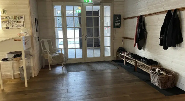 Låsta Bed & Breakfast, Book Hotel Strangnas Mälaren