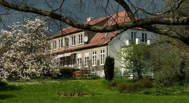 Det Gamle Apotek B&B, Buchen Sie Bed & Breakfast Hotels in Syddanmark mit Parkplatz, Parkplätze
