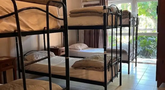 Кровать в общем номере (мужской номер) Beer Hotel Iguazú