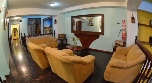 Hotel Estación, Varaa Hotelli Hotellit Chimborazo Province aamiaisella, Aamiainen