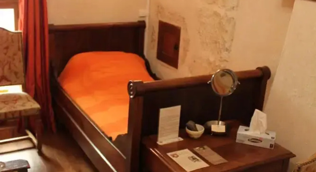La Grange au Pesle, Rezerwuj Hotel  