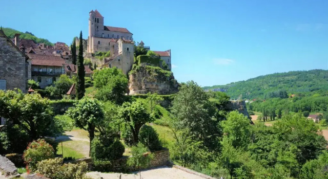 Апартаменты Gite du Tourneur Studio Au Cœur de Saint Cirq