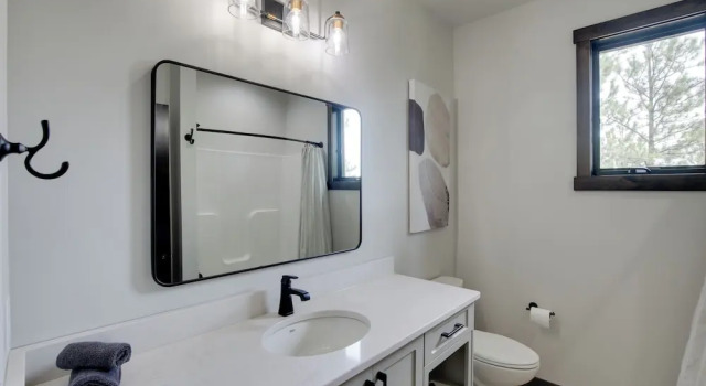 Коттедж Luxurious Lead Vacation Rental w/ Private Hot Tub!