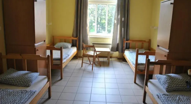 Кровать в общем номере Hostel Katowice Centrum