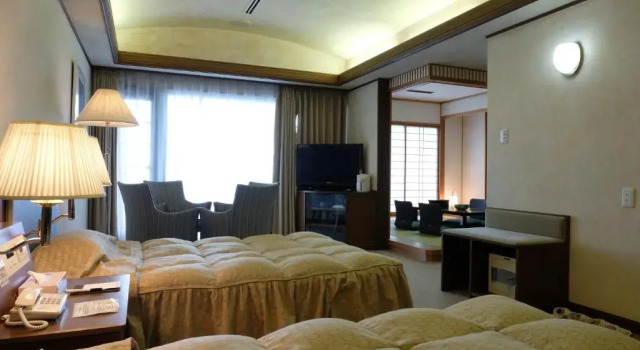 Семейный номер Standard с видом на море Hotel Riviera Shishikui