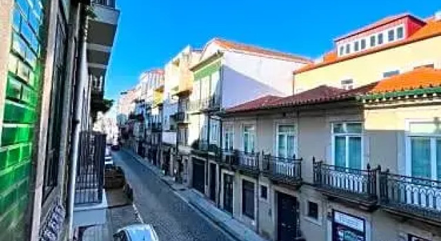 Teodora Accommodation Hostel & Suits, Забронировать Хостел Хостелы Порту, рядом с Rua das Flores, Хостел