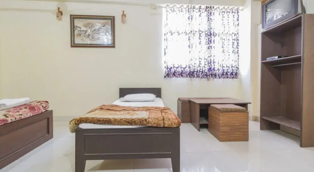 GuestHouser 1 BR Boutique stay 7b11, Забронировать Бутик-отель Отели штата Раджастхана с парковкой, Парковка