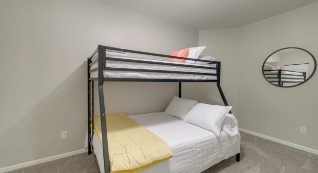 Коттедж Beautiful Bellaire Home w/ Amenities, 4 Mi to Lake